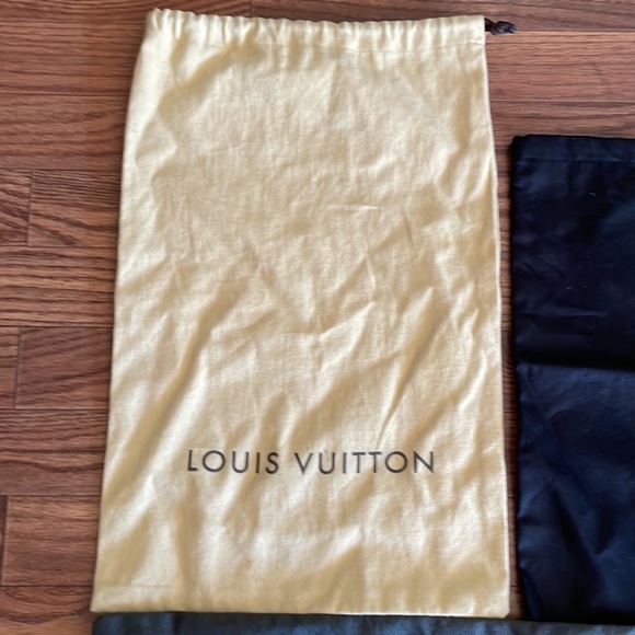 Luxury Dustbags - Picture 2 of 4